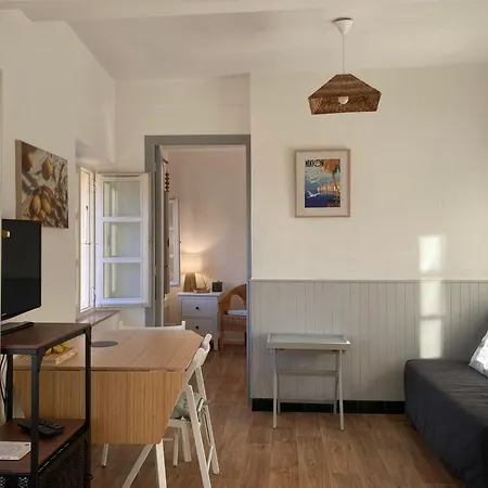 Vue Vieille Μεντόν