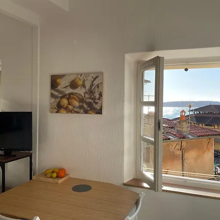 Διαμέρισμα Vue Vieille Μεντόν